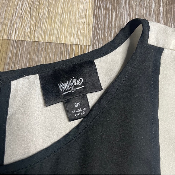 Two toned women’s top - Picture 3 of 3